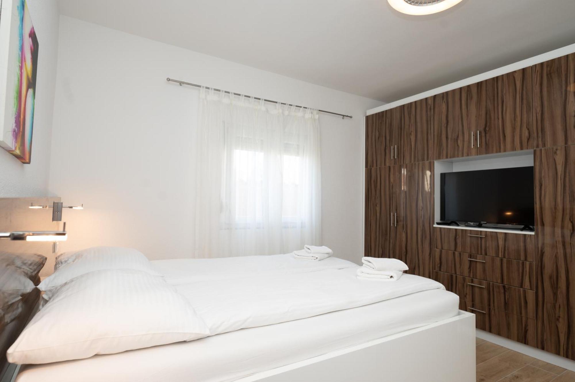 Holiday Home Luka Pridraga מראה חיצוני תמונה