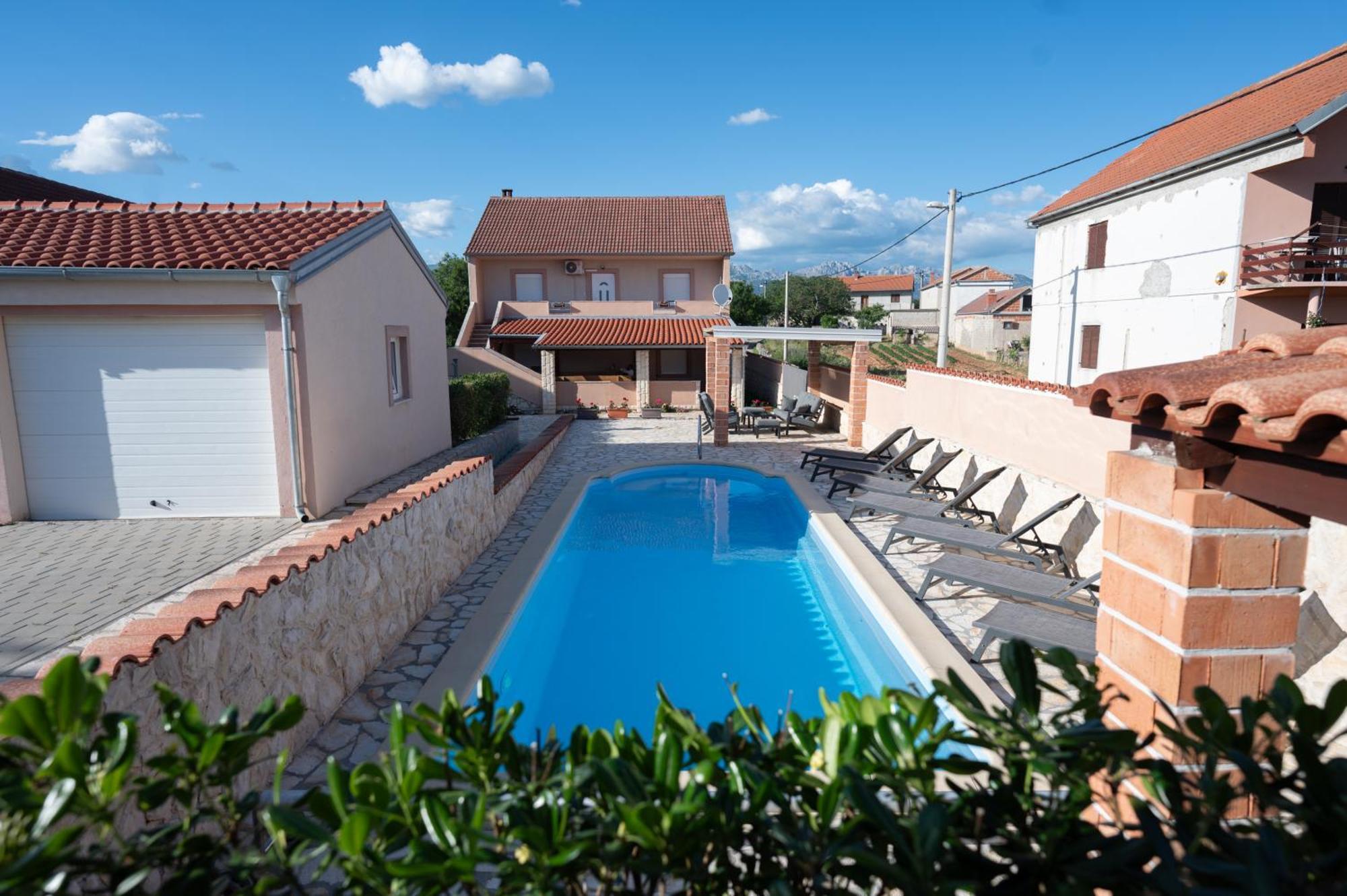 Holiday Home Luka Pridraga מראה חיצוני תמונה
