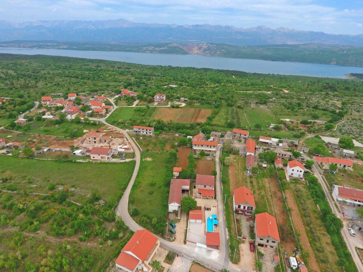 Holiday Home Luka Pridraga מראה חיצוני תמונה